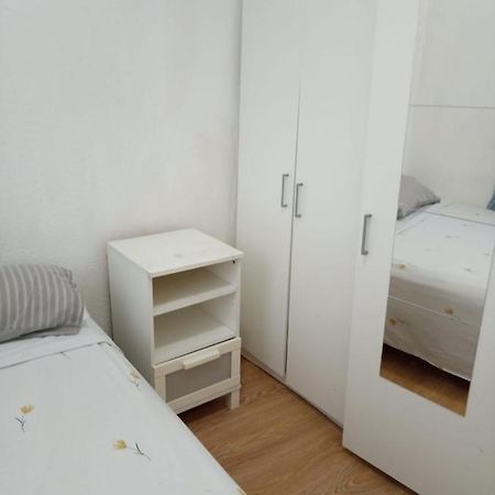 Apartamento En Francos Rodriguez, Junto A Bravo Murillo Lägenhet Madrid Exteriör bild